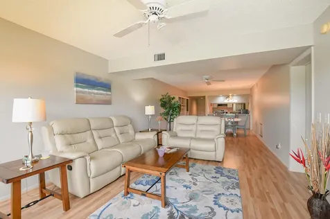 20 Plantation Drive Vero Beach FL 32966