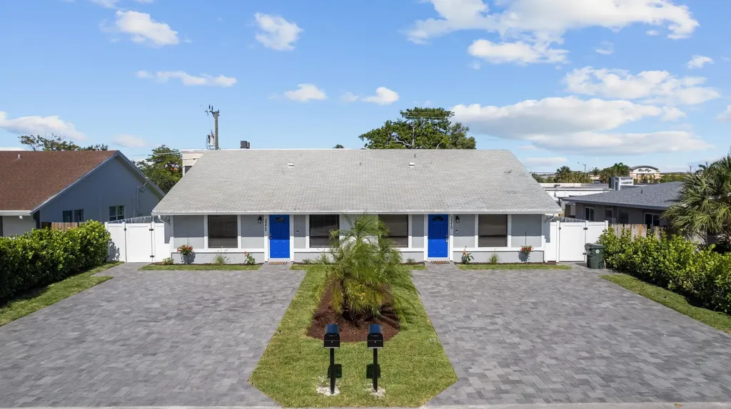 3370 NE 5th Drive Boca Raton FL 33431