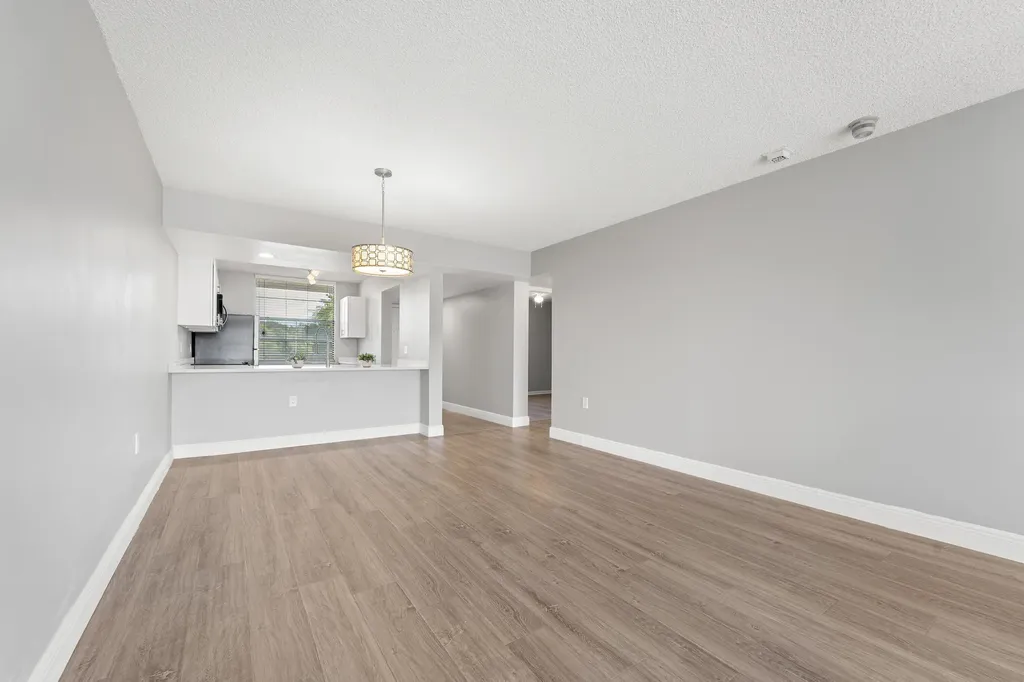 3636 Whitehall Drive West Palm Beach FL 33401
