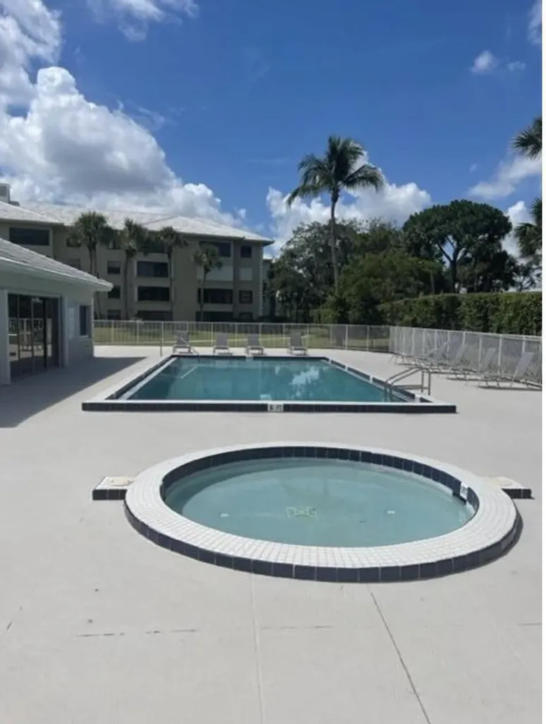 3636 Whitehall Drive West Palm Beach FL 33401