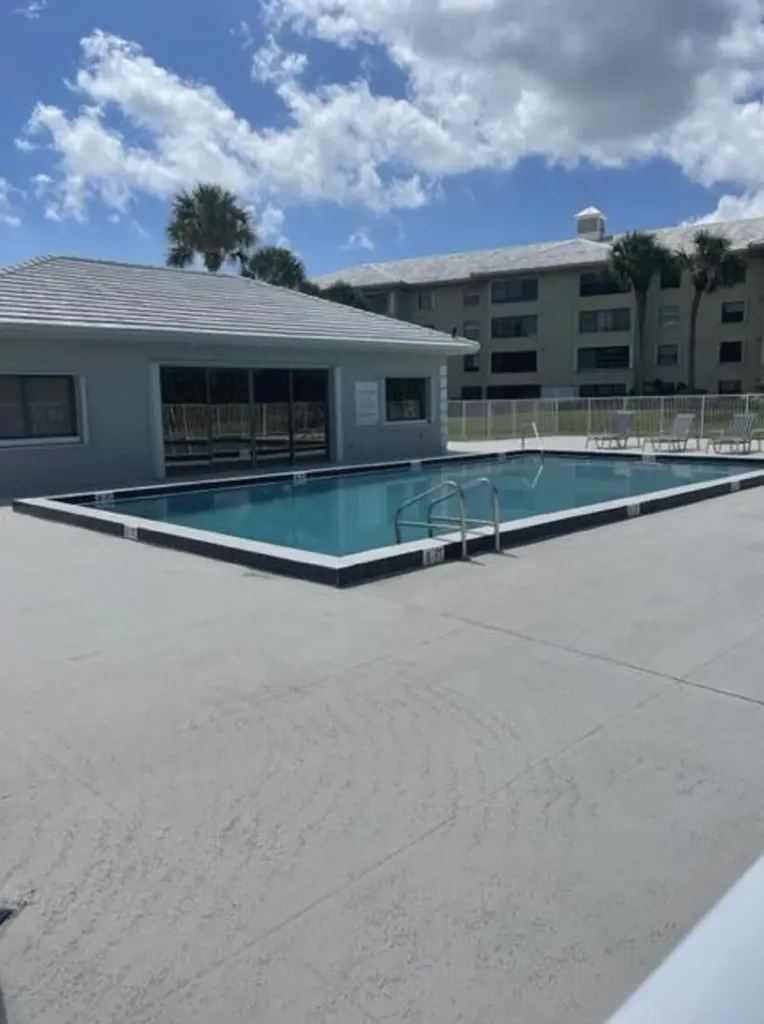 3636 Whitehall Drive West Palm Beach FL 33401