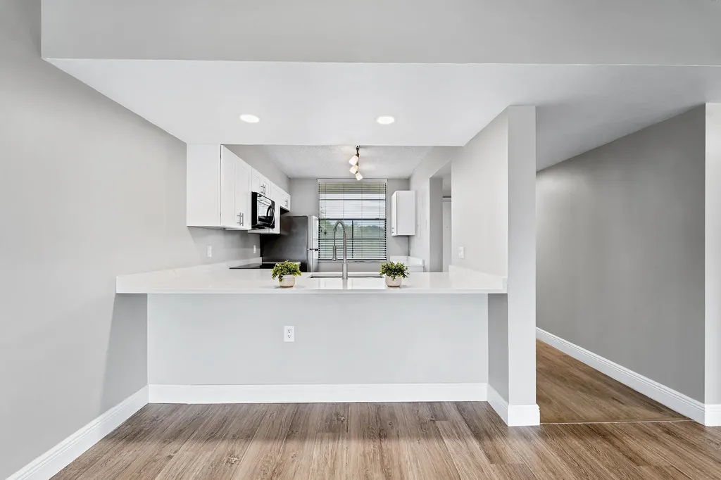 3636 Whitehall Drive West Palm Beach FL 33401