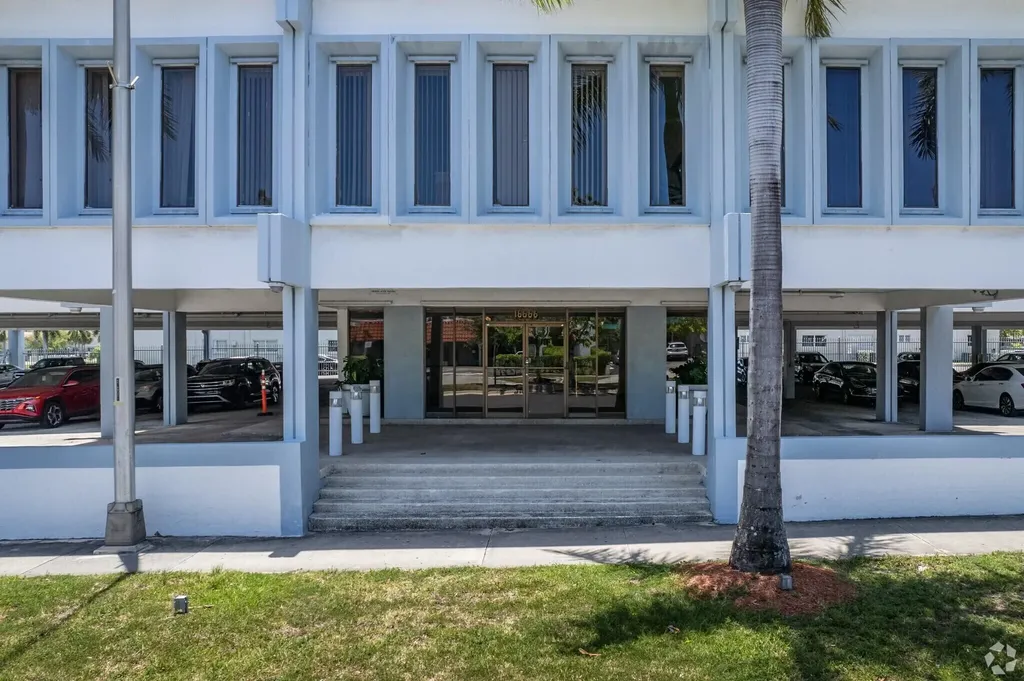 16666 NE 19th Avenue North Miami Beach FL 33162
