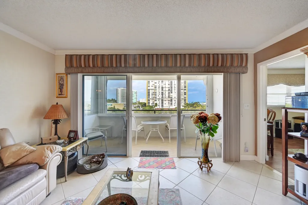 401 Briny Avenue Pompano Beach FL 33062