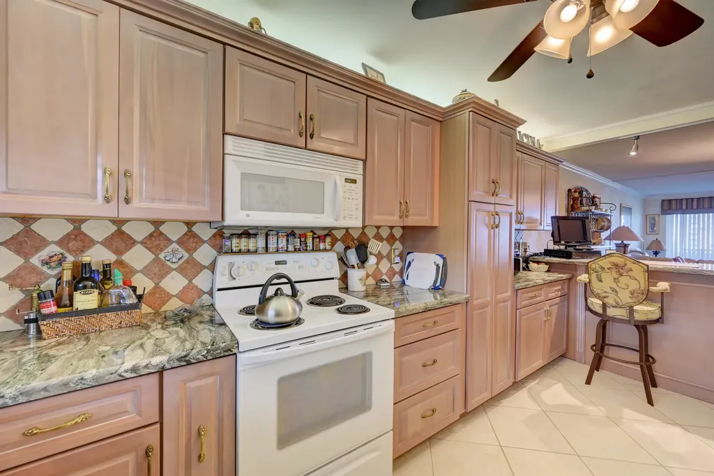 401 Briny Avenue Pompano Beach FL 33062