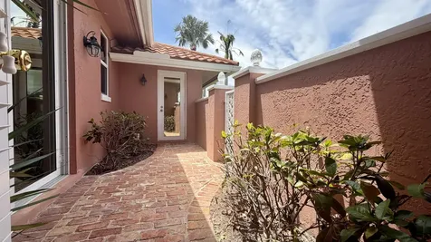 3556 Lucia Drive Vero Beach FL 32967