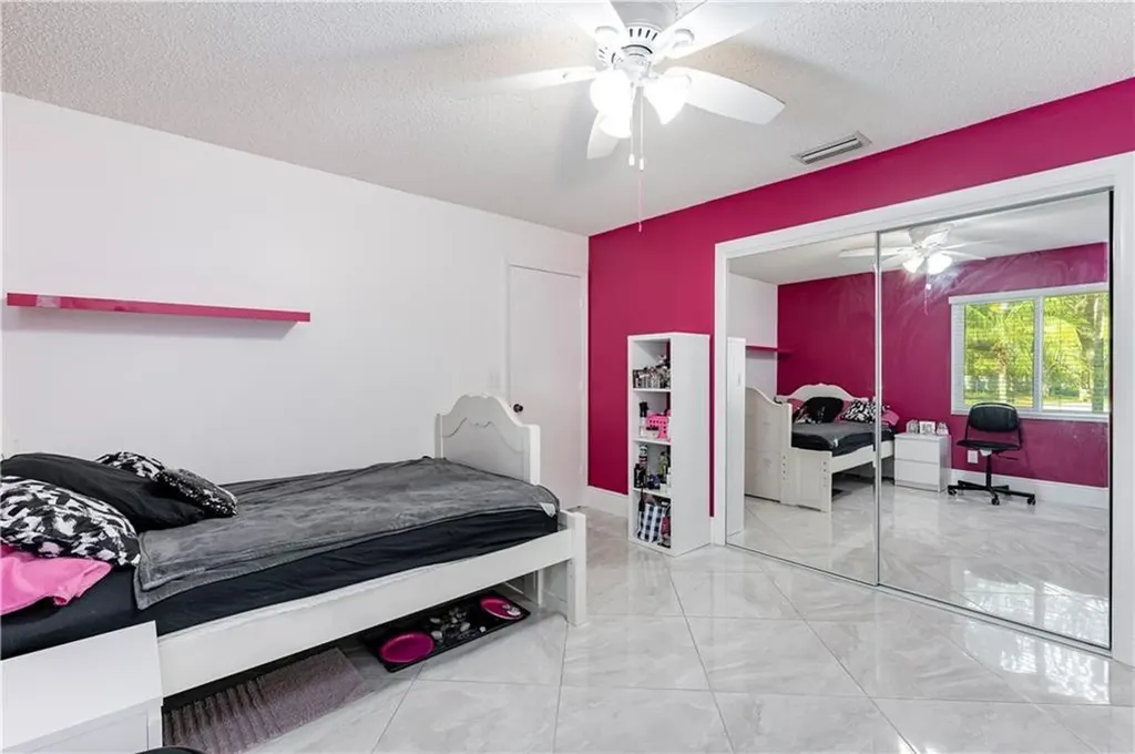 7200 SW 20th Street Plantation FL 33317