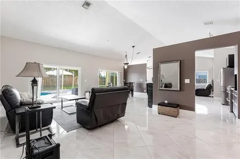 7200 SW 20th Street Plantation FL 33317