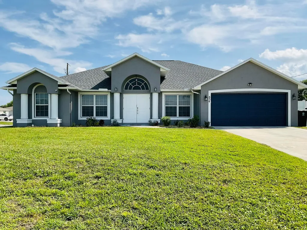 854 SW Paar Drive Port St Lucie FL 34953