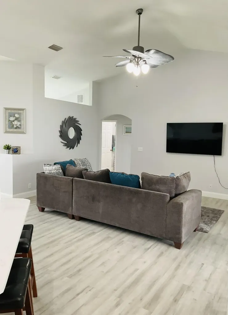 854 SW Paar Drive Port St Lucie FL 34953
