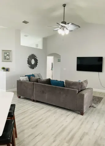 854 SW Paar Drive Port St Lucie FL 34953