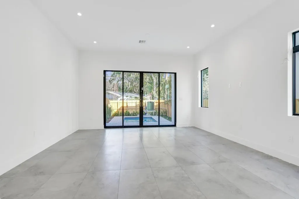 604 SW 7th Avenue Fort Lauderdale FL 33315