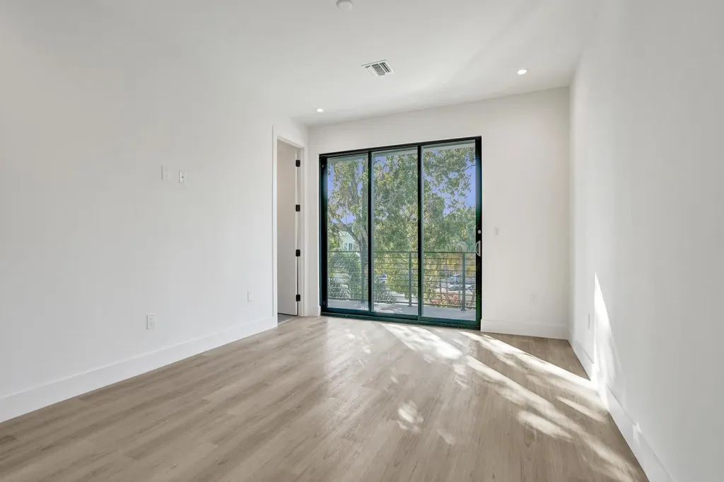 604 SW 7th Avenue Fort Lauderdale FL 33315