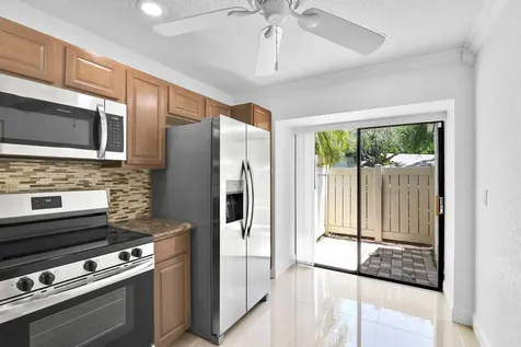 4821 NW 22nd Street Coconut Creek FL 33063