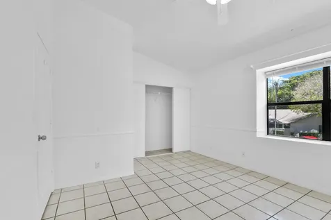 4821 NW 22nd Street Coconut Creek FL 33063