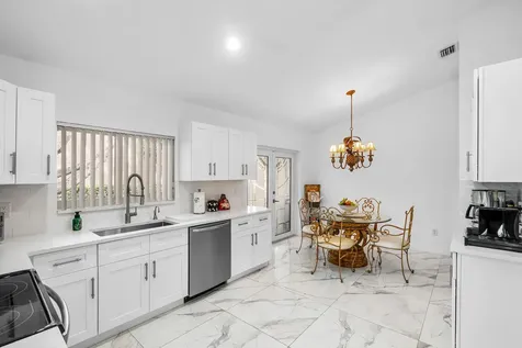7200 Via Palomar Boca Raton FL 33433
