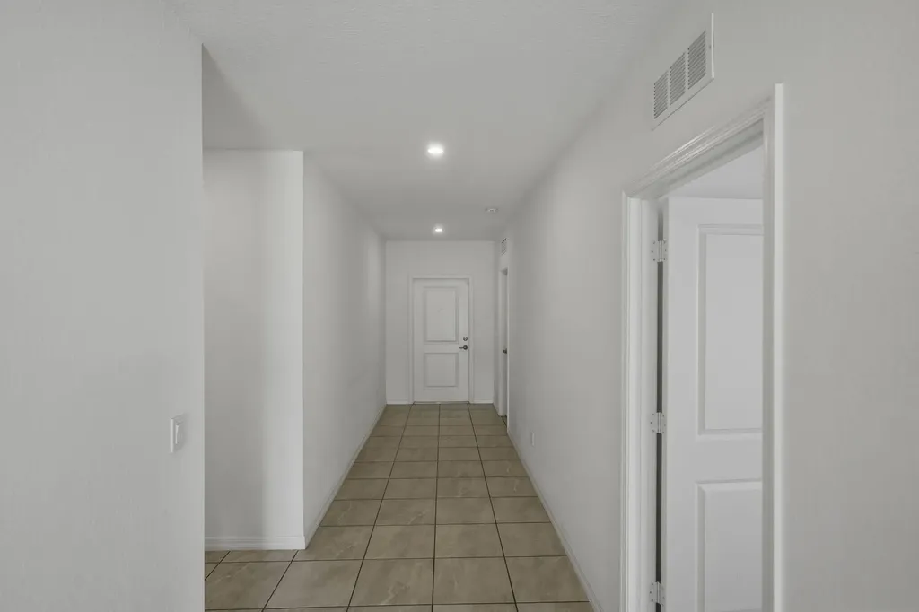 4633 SW Savona Boulevard Port St Lucie FL 34953