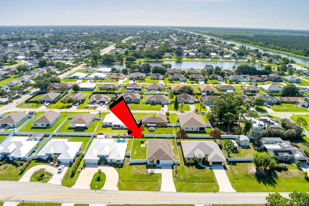 4633 SW Savona Boulevard Port St Lucie FL 34953