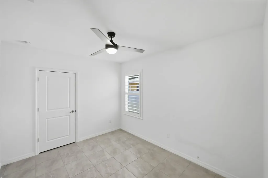 4633 SW Savona Boulevard Port St Lucie FL 34953