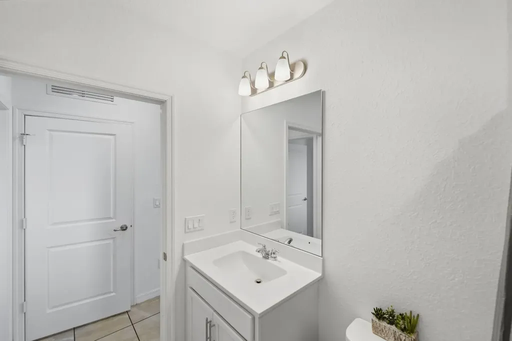 4633 SW Savona Boulevard Port St Lucie FL 34953