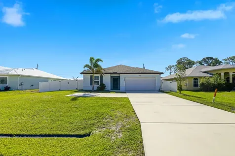 4633 SW Savona Boulevard Port St Lucie FL 34953