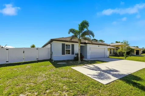 4633 SW Savona Boulevard Port St Lucie FL 34953