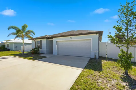 4633 SW Savona Boulevard Port St Lucie FL 34953