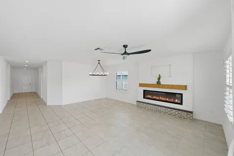 4633 SW Savona Boulevard Port St Lucie FL 34953