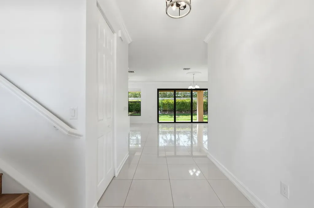 14703 Alabaster Avenue Delray Beach FL 33446