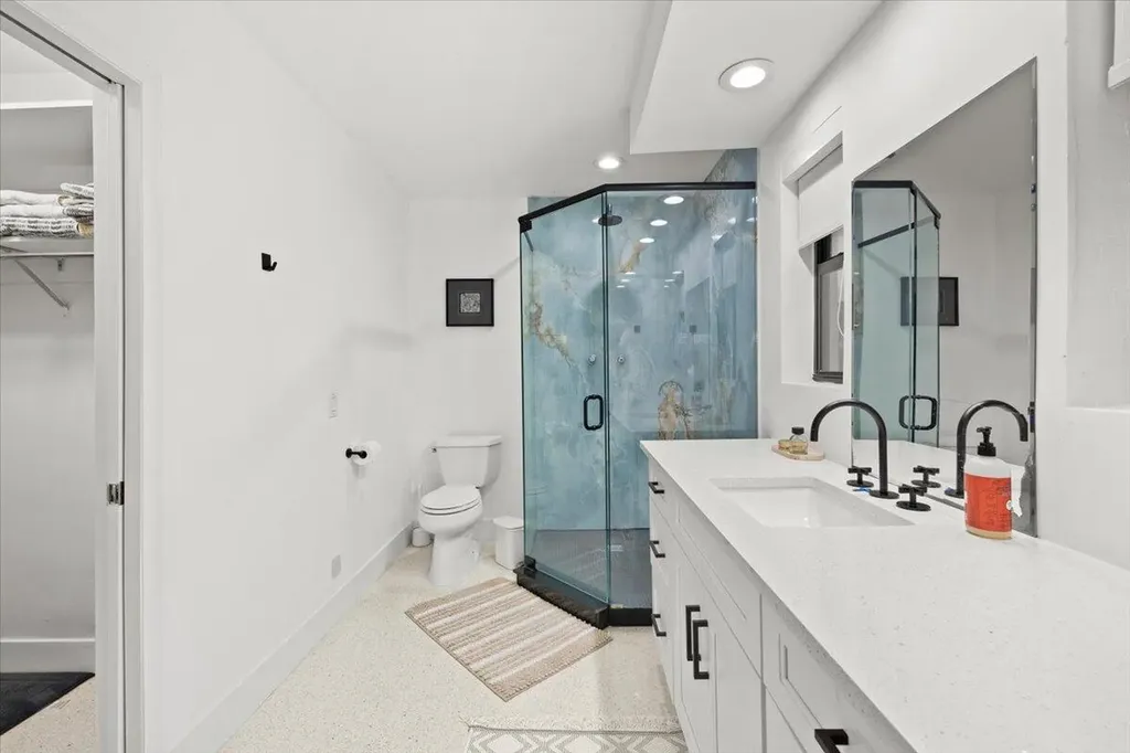 2611 SE 21 Street Fort Lauderdale FL 33316