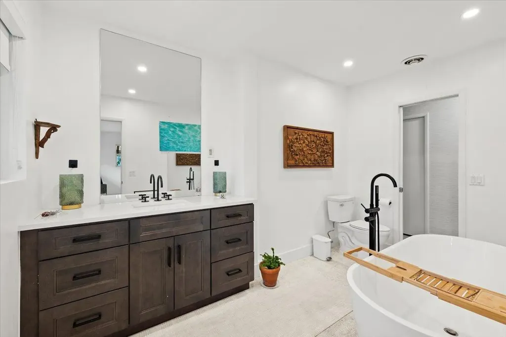 2611 SE 21 Street Fort Lauderdale FL 33316