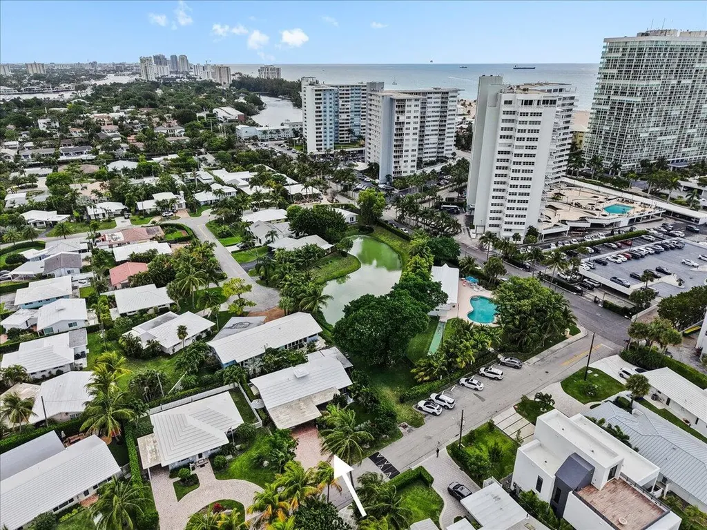2611 SE 21 Street Fort Lauderdale FL 33316
