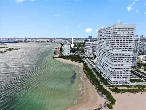 2611 SE 21 Street Fort Lauderdale FL 33316
