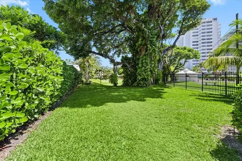 2611 SE 21 Street Fort Lauderdale FL 33316