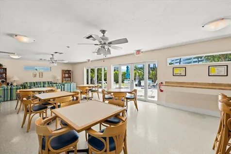 2611 SE 21 Street Fort Lauderdale FL 33316