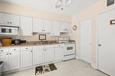 2611 SE 21 Street Fort Lauderdale FL 33316