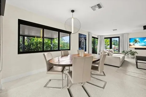 2611 SE 21 Street Fort Lauderdale FL 33316