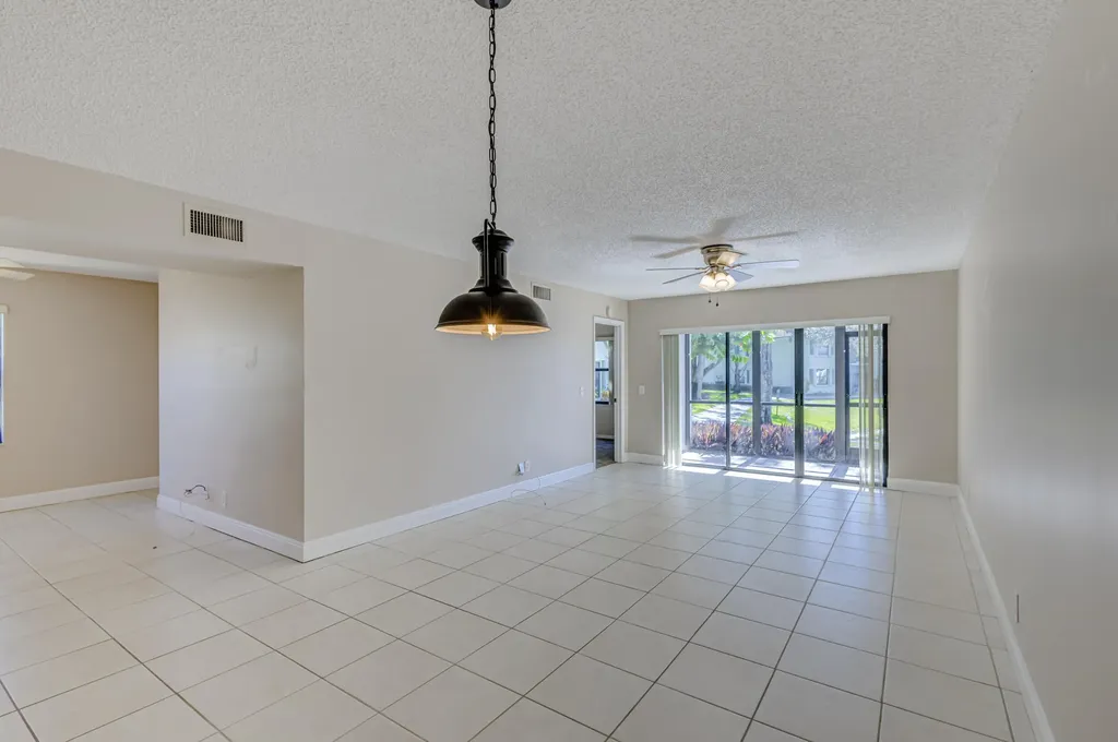 601 Sabal Ridge Circle Palm Beach Gardens FL 33418