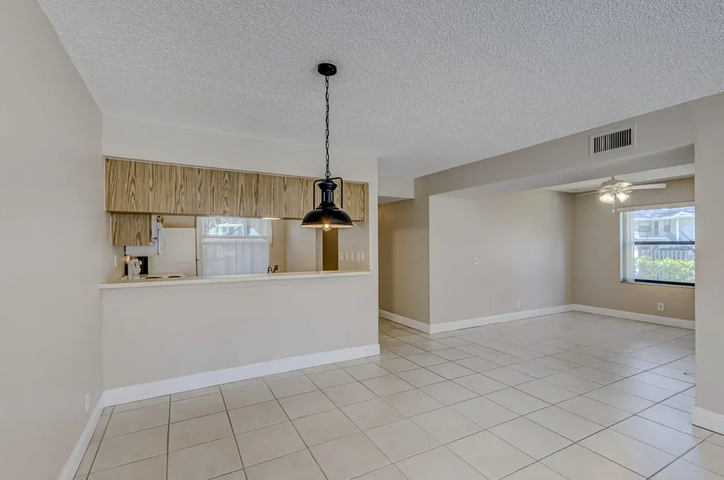 601 Sabal Ridge Circle Palm Beach Gardens FL 33418