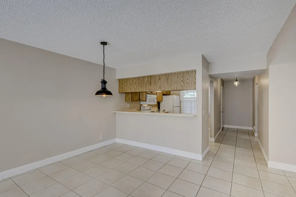 601 Sabal Ridge Circle Palm Beach Gardens FL 33418