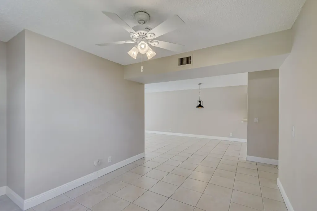 601 Sabal Ridge Circle Palm Beach Gardens FL 33418