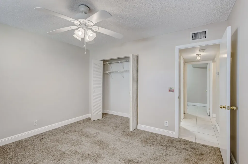 601 Sabal Ridge Circle Palm Beach Gardens FL 33418