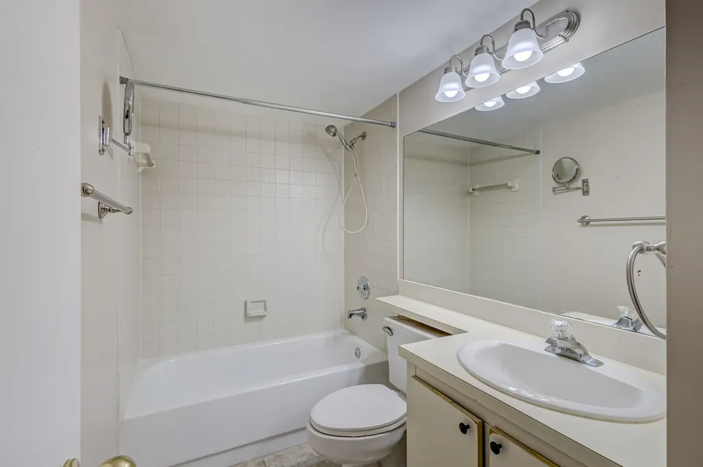 601 Sabal Ridge Circle Palm Beach Gardens FL 33418