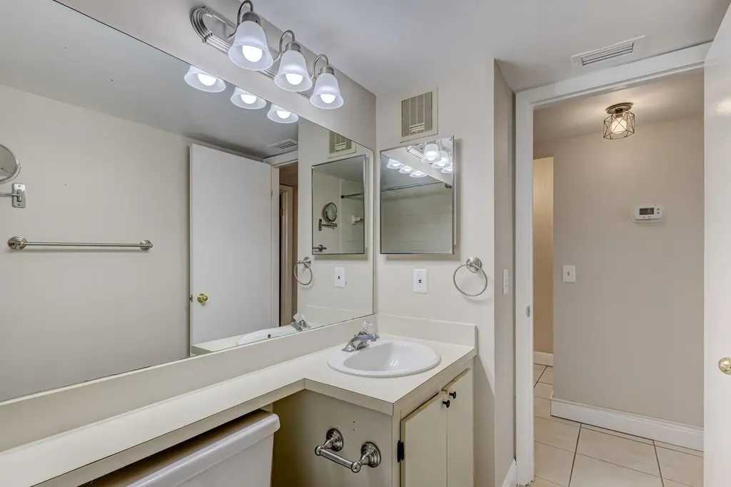 601 Sabal Ridge Circle Palm Beach Gardens FL 33418