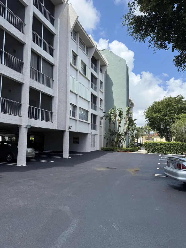 505 Spencer Drive West Palm Beach FL 33409