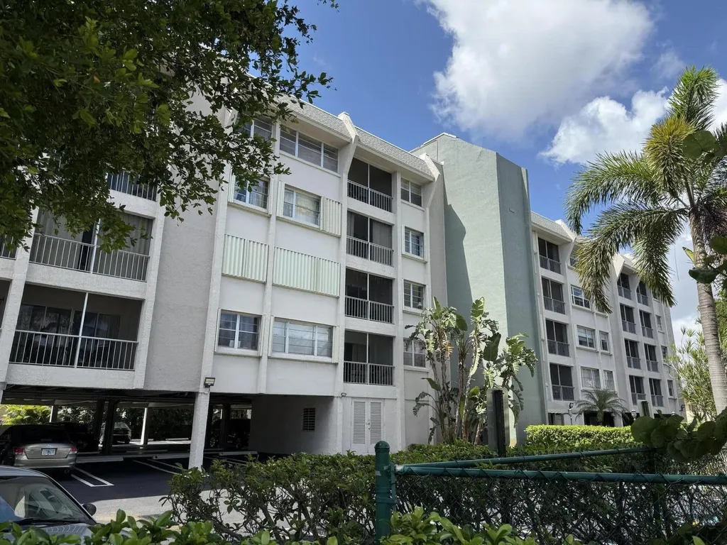 505 Spencer Drive West Palm Beach FL 33409