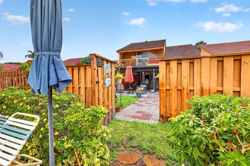 5316 Stonybrook Lane Boynton Beach FL 33437