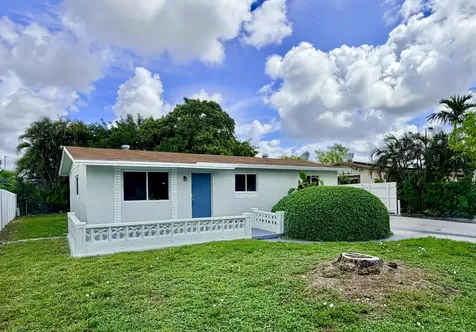 2811 NW 8th Street Pompano Beach FL 33069