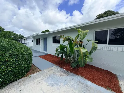 2811 NW 8th Street Pompano Beach FL 33069