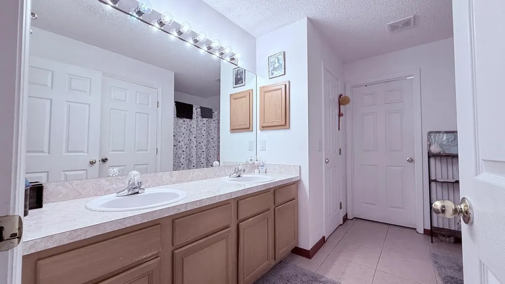 1613 SW Whipple Avenue Port St Lucie FL 34953